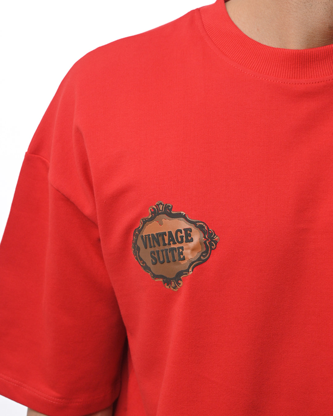 Vintage Suite - Red
