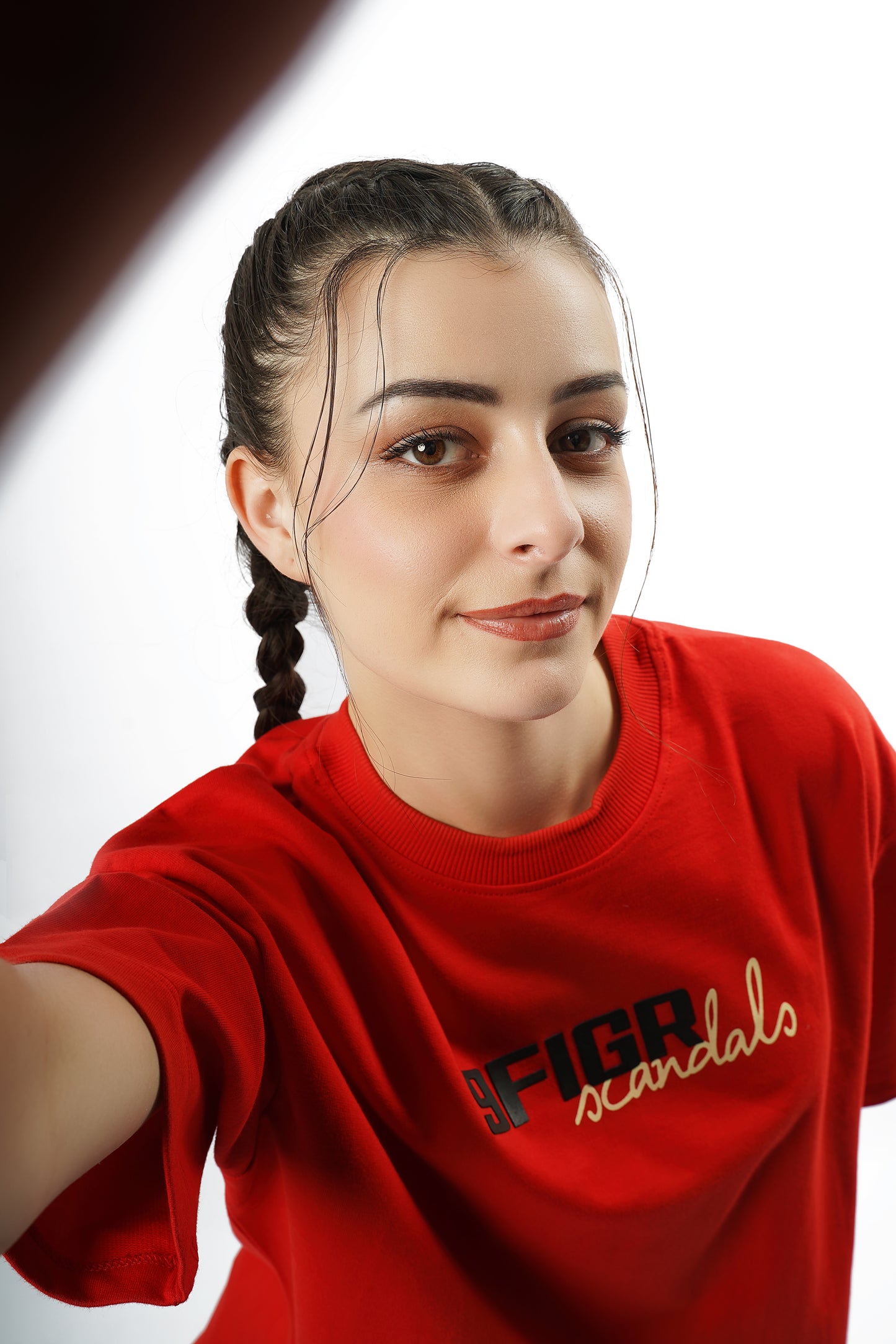 9FIGR Scandals - Red