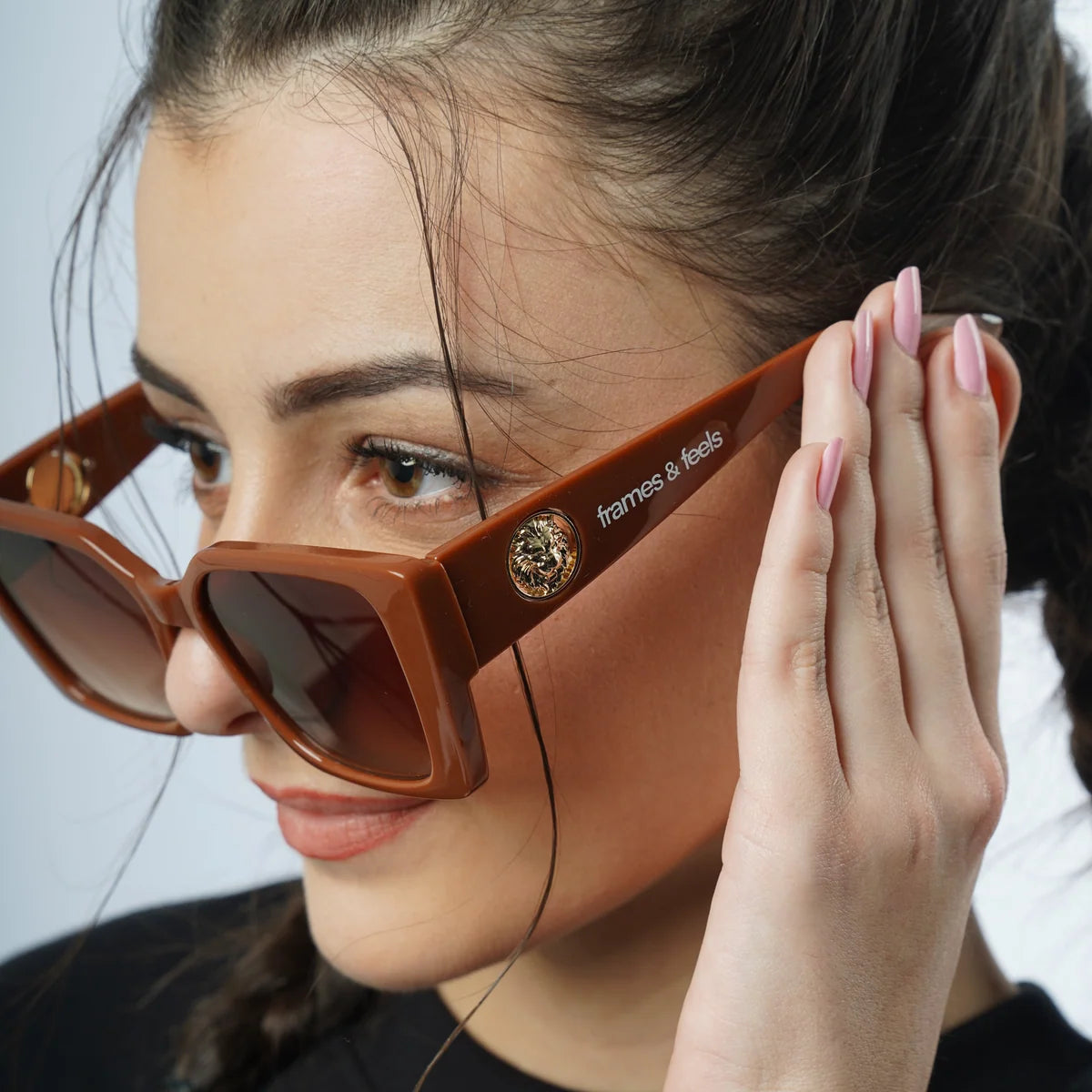 THE MUSE SUNGLASSES- Mocha Brown